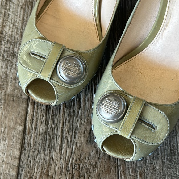 🌟COACH EST. 1941 🌟WOMEN 🌟GREEN HANNA HEELS, SIZE 5 1/2 B - Picture 5 of 10